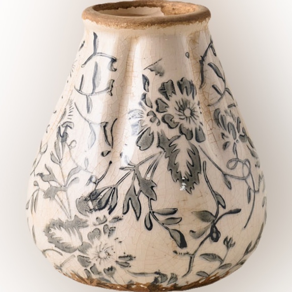 Magnolia Fluted Dusty Blue and White Distressed Vase Size Small